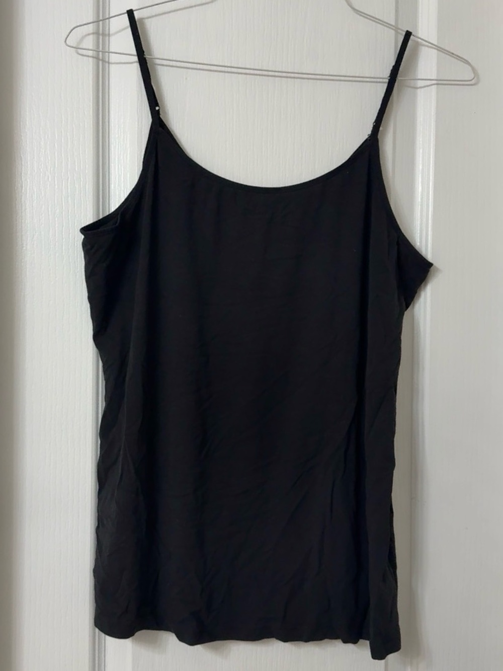 Time & Tru classic black camisole top scoop neck adjustable strap size XL